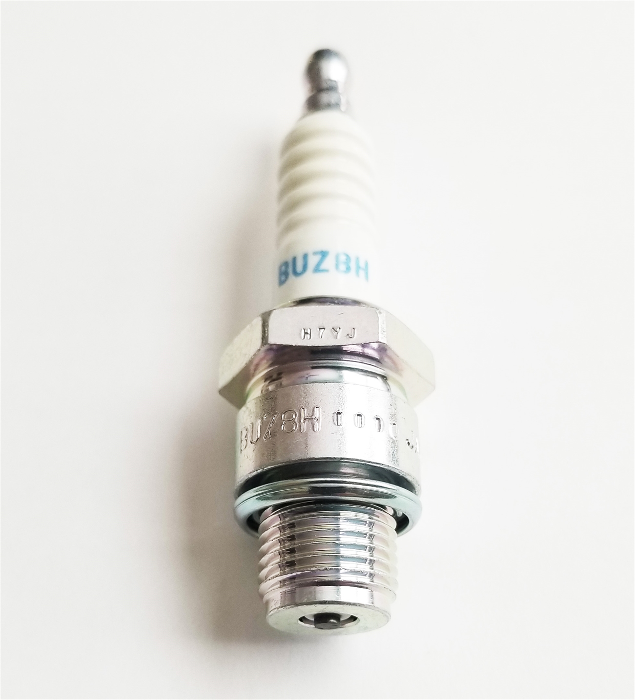 NGK Spark Plug BUZ8H 7447
